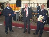 Bürgermeister Bachmann und Gemeidewehrleiter Kam. Kirsch gratulieren Bürgermeister Bachmann und Gemeidewehrleiter Kam. Kirsch gratulieren