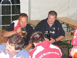Minzer und Jens mit gutem Bier Minzer und Jens mit gutem Bier